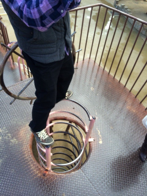 {DD30E9E8-F02F-435C-8FB6-C0D9EF6EEC00:01}