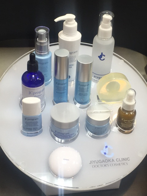 {7DCEF868-B25C-4BB2-85BE-7697440ADA72:01}